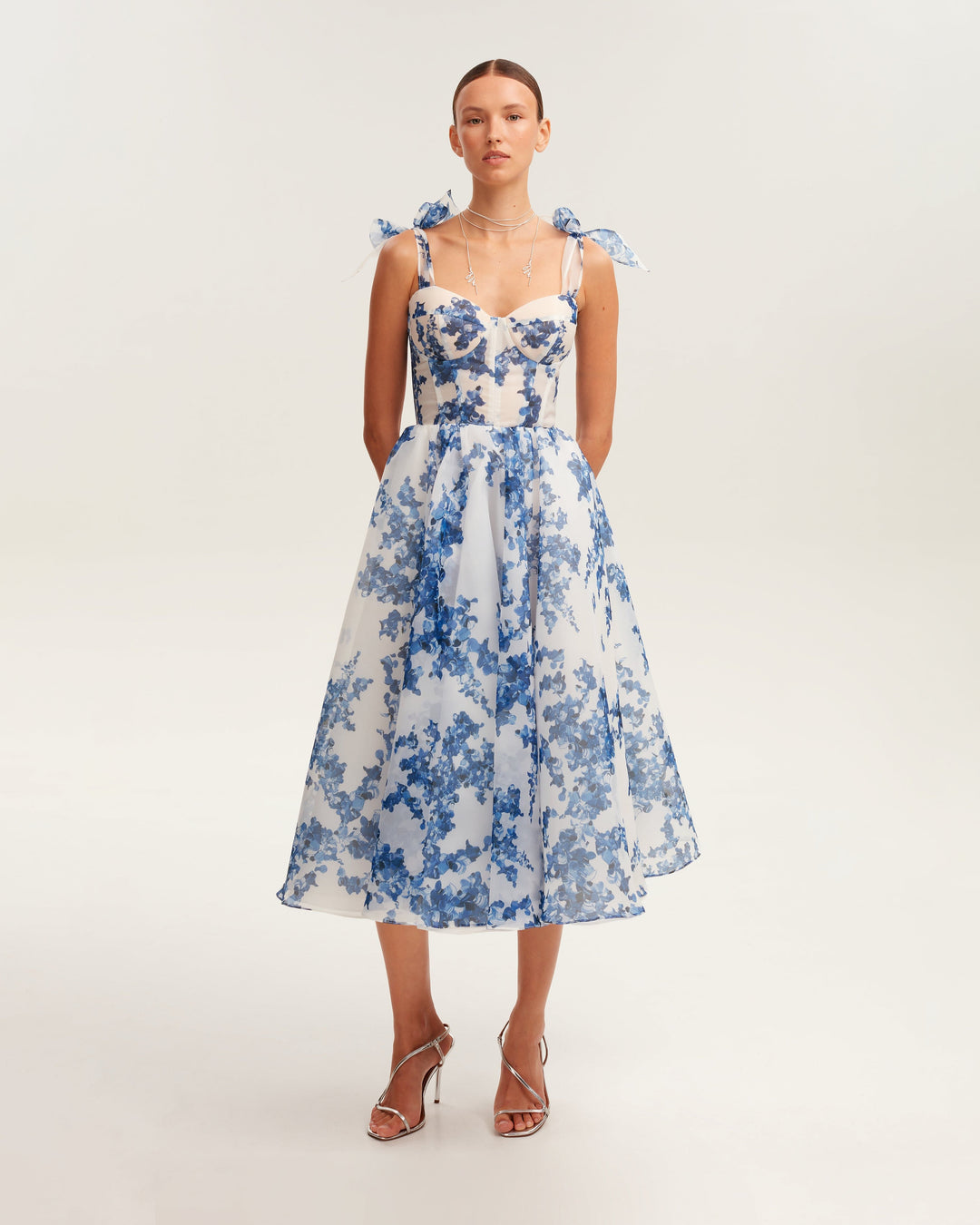 Luciana Flowy Floral Maxi Dress