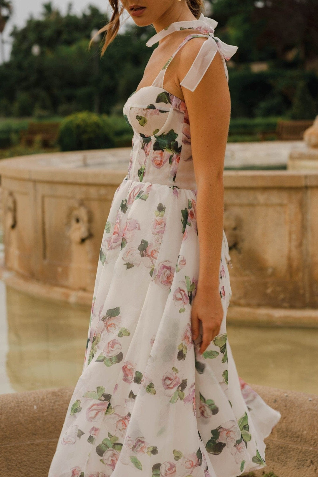 Luciana Flowy Floral Maxi Dress