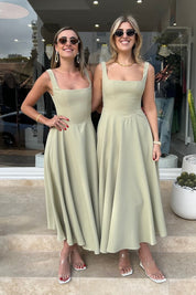 Sofia Classy Midi Dress